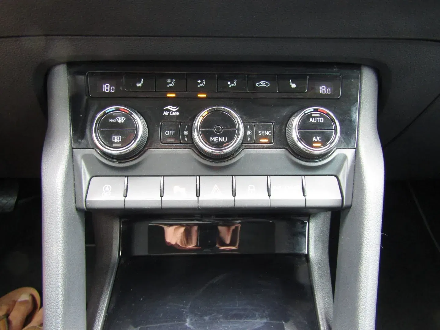 Škoda Karoq - Náhled 34
