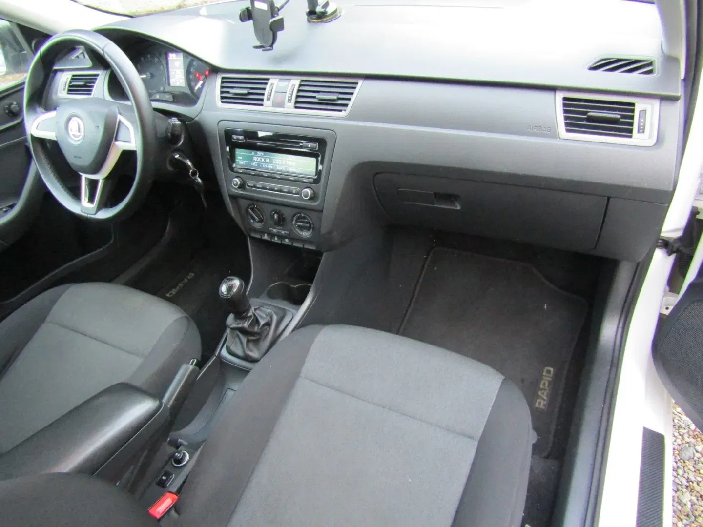 Škoda Rapid - Náhled 14