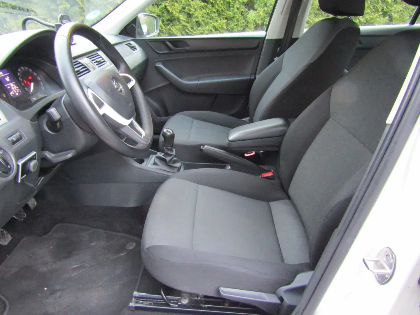 Škoda Rapid - Náhled 19