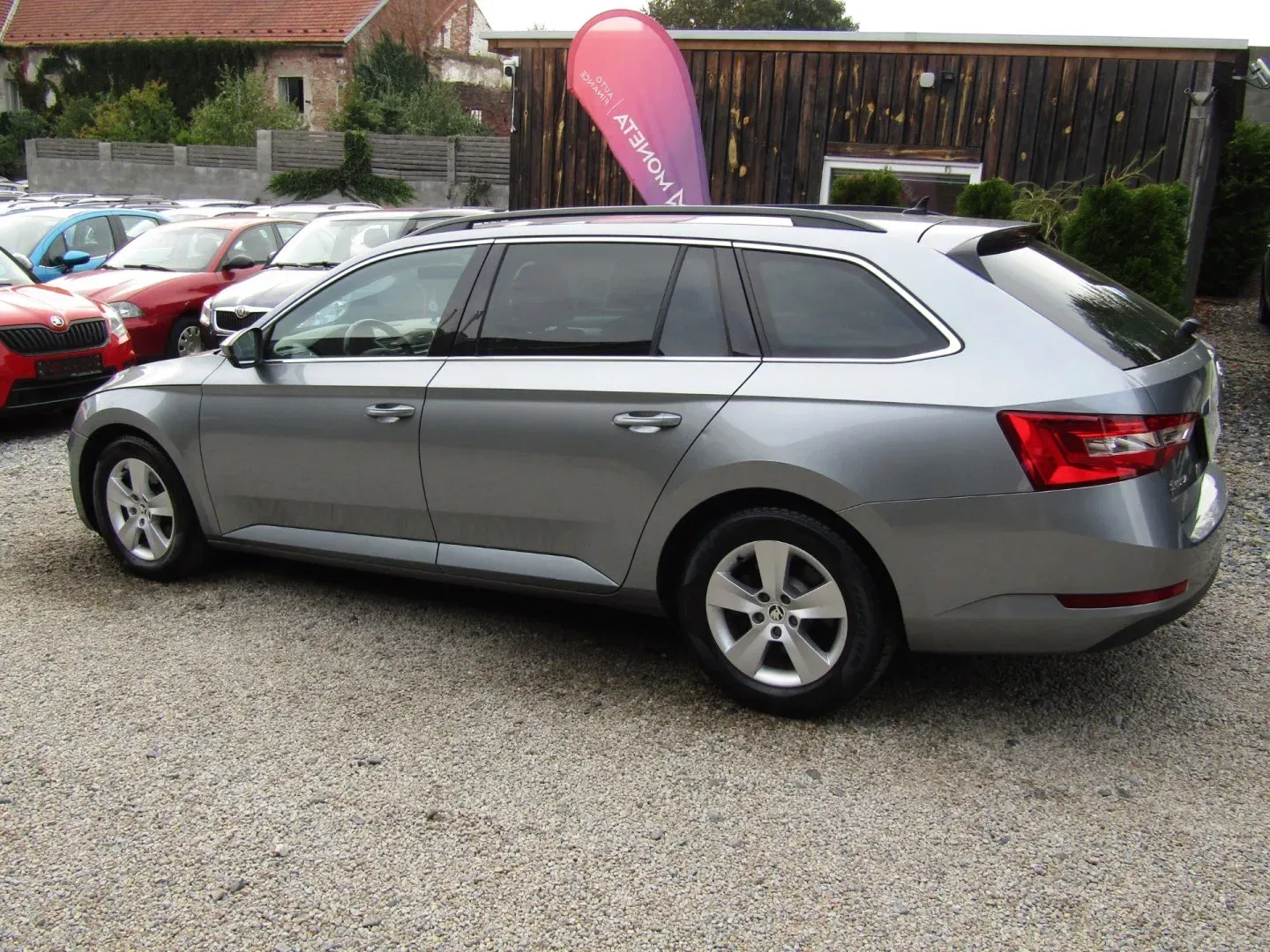 Škoda Superb - Náhled 4