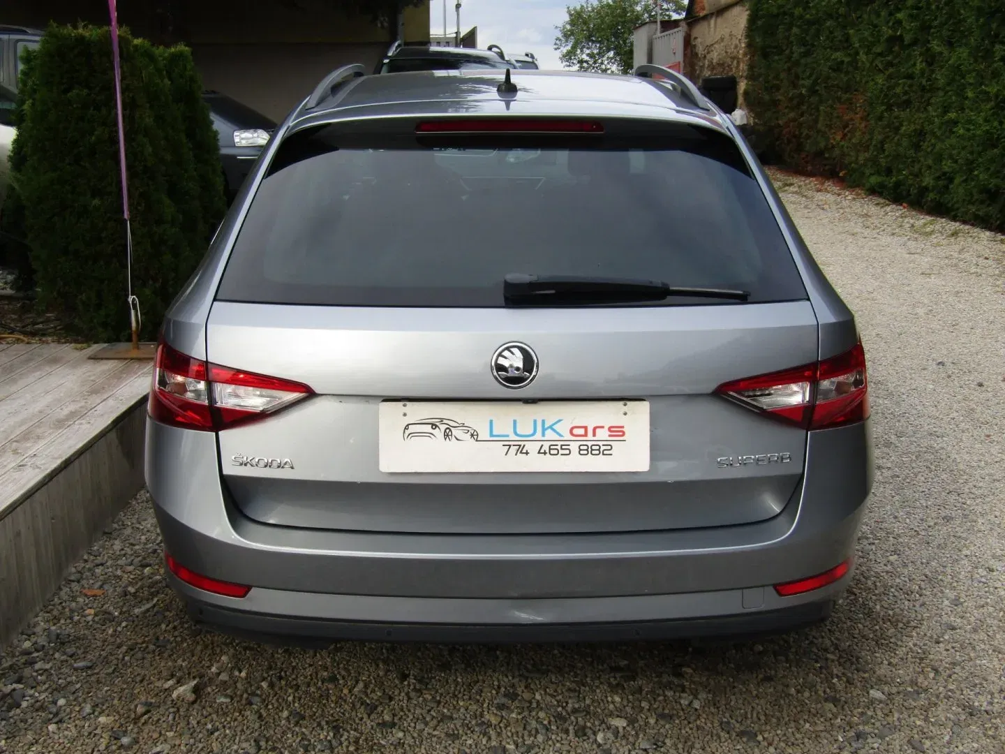 Škoda Superb - Náhled 12
