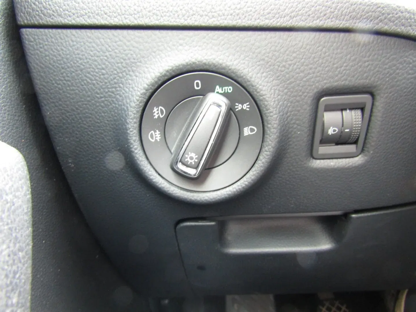 Škoda Superb - Náhled 32