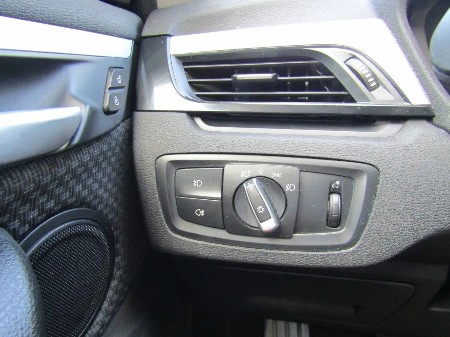 BMW X1 - Náhled 28