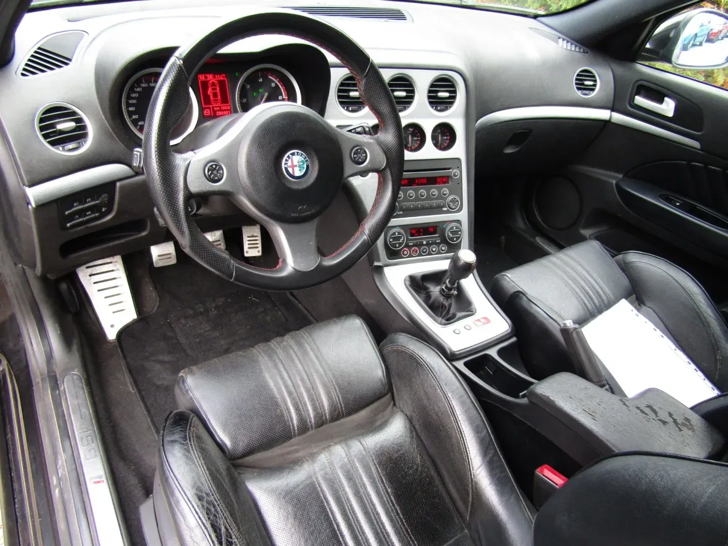 Alfa Romeo 159 - Náhled 13