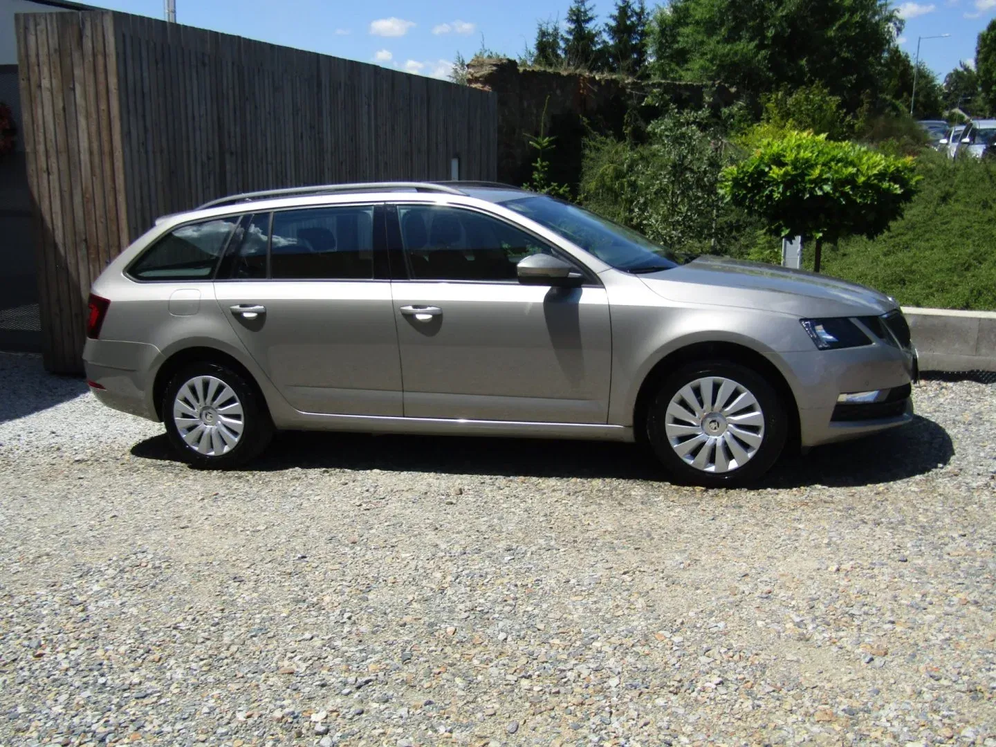 Škoda Octavia - Náhled 2