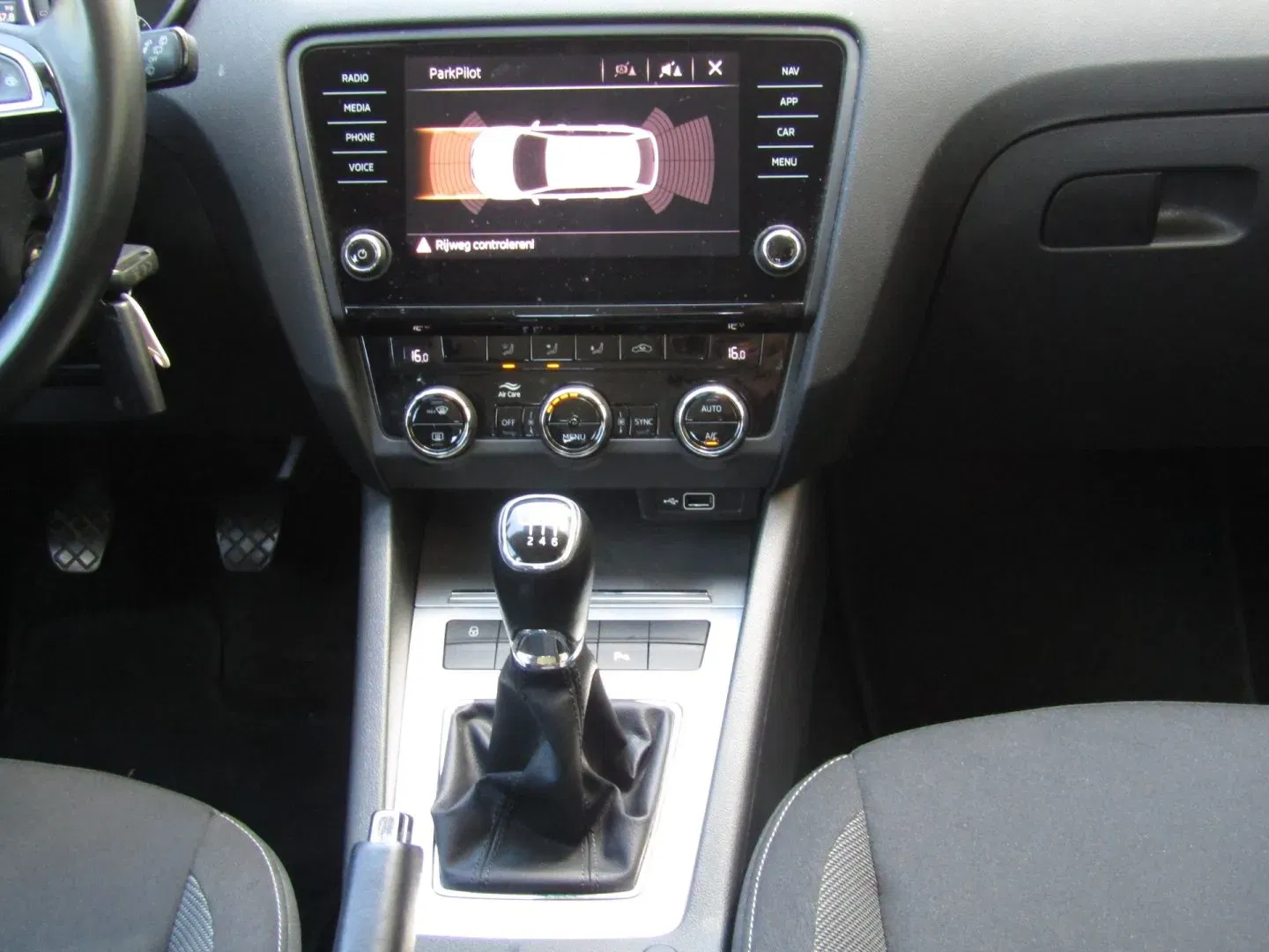 Škoda Octavia - Náhled 17