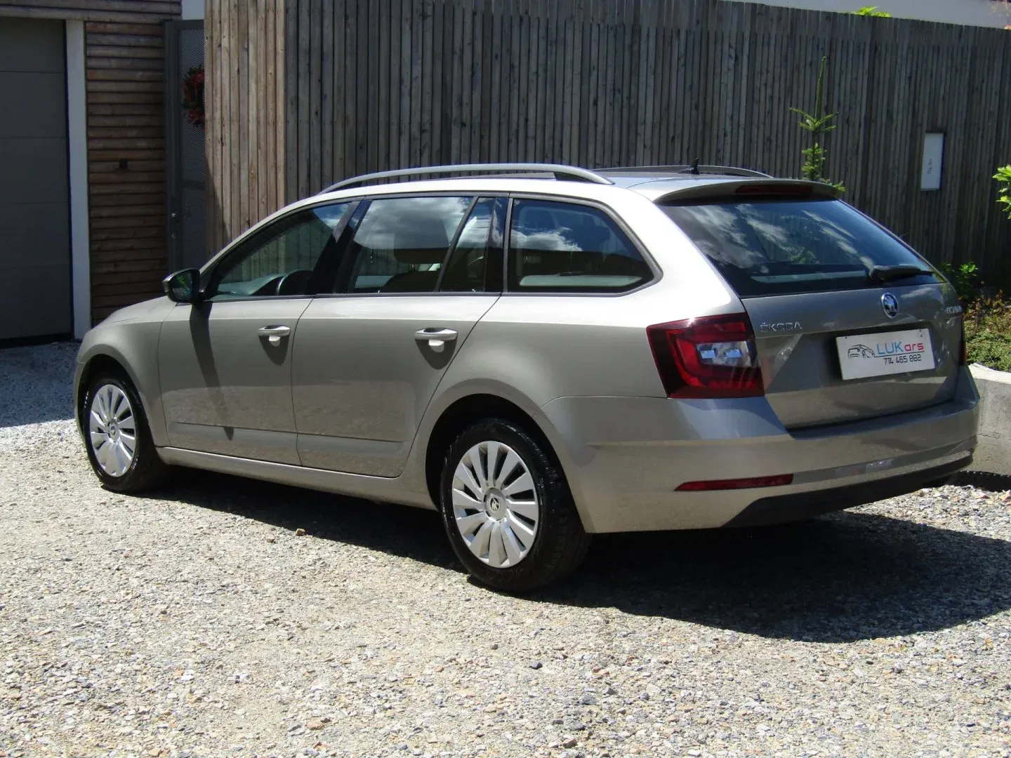 Škoda Octavia - Náhled 11