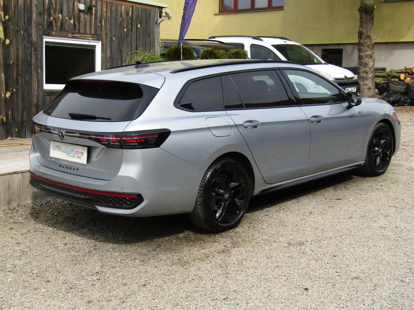 Volkswagen Passat - Náhled 11