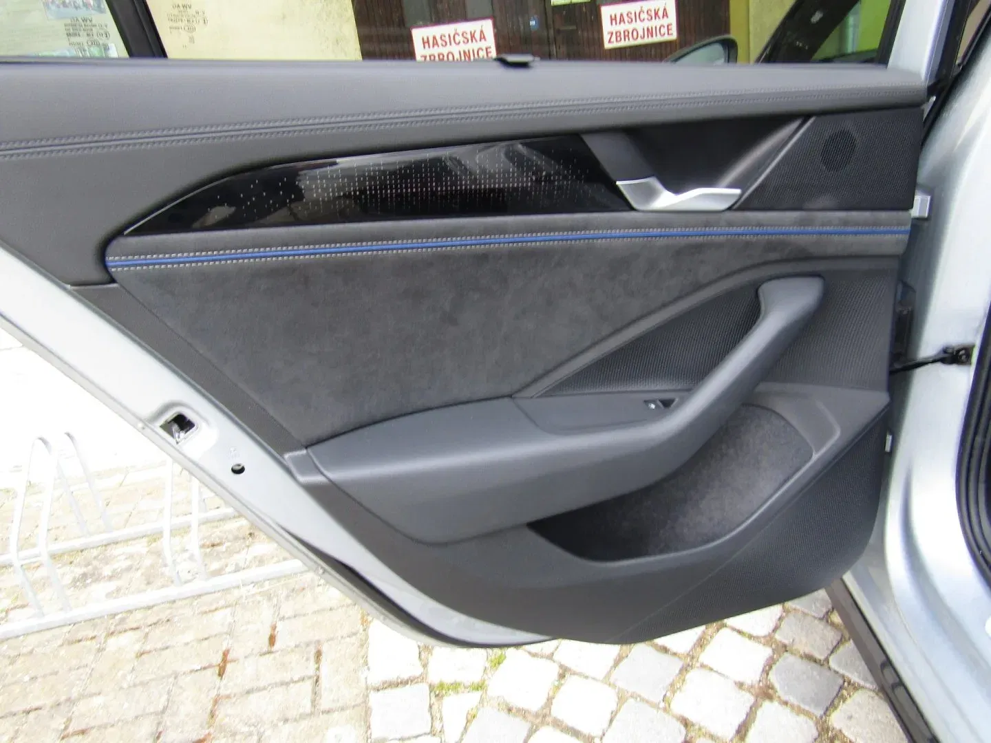 Volkswagen Passat - Náhled 23