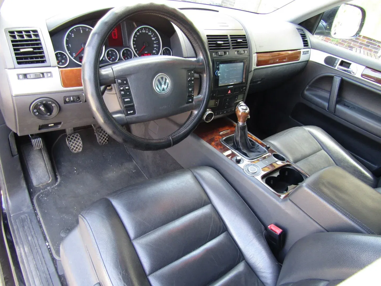 Volkswagen Touareg - Náhled 12