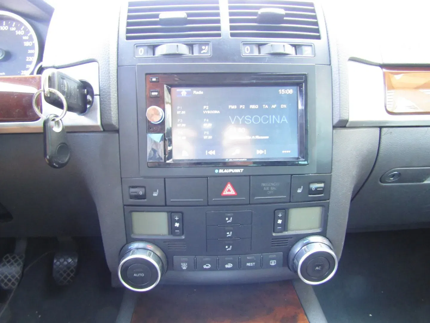 Volkswagen Touareg - Náhled 31