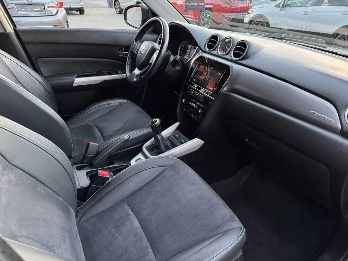 Suzuki Vitara - Náhled 16