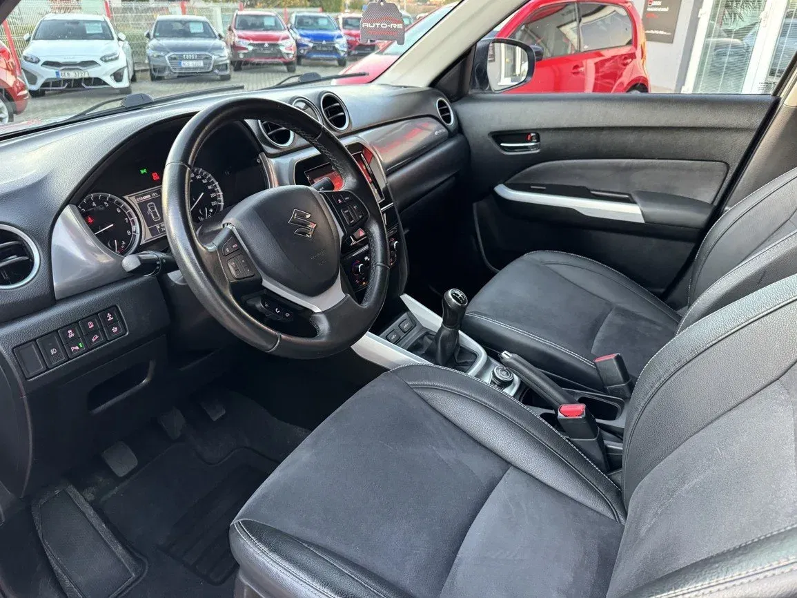 Suzuki Vitara - Náhled 24