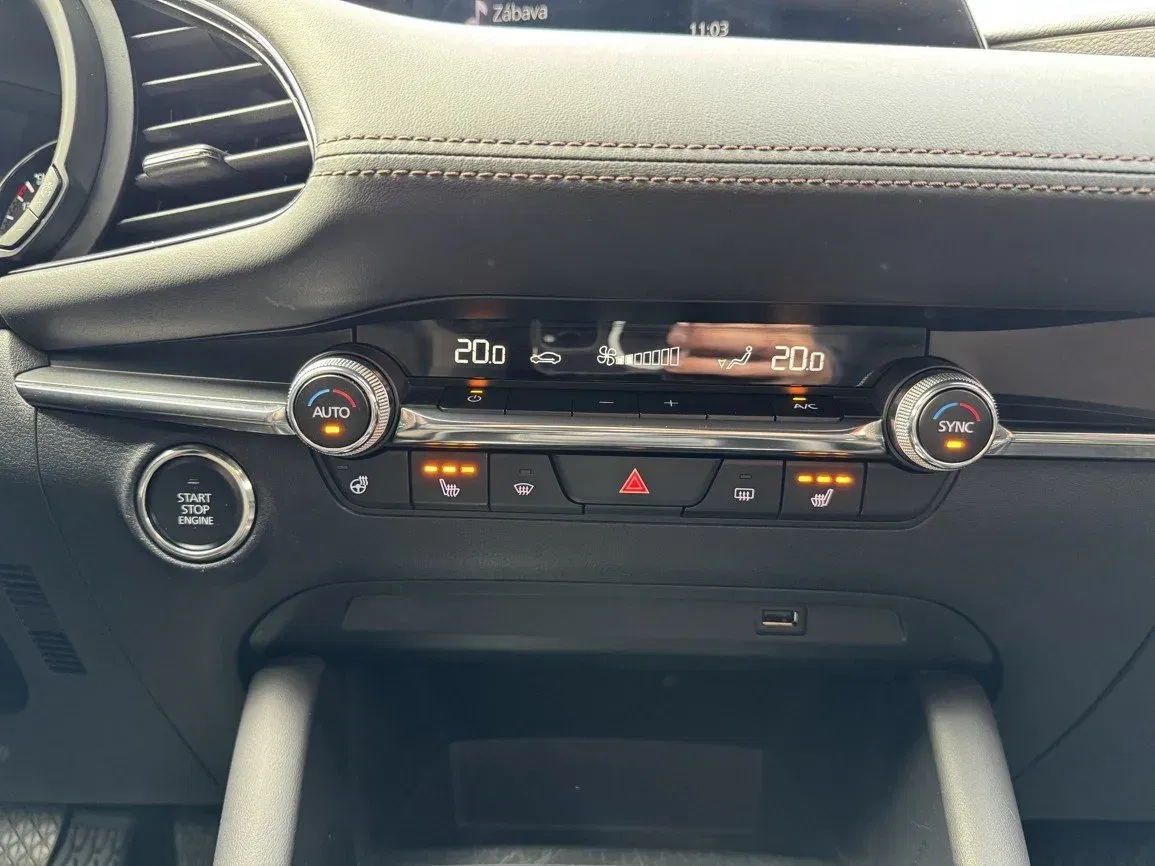 Mazda 3 - Náhled 10