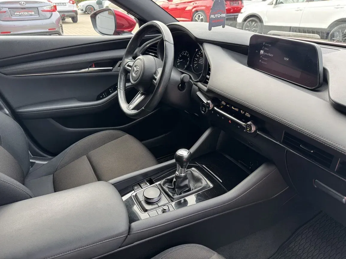 Mazda 3 - Náhled 18