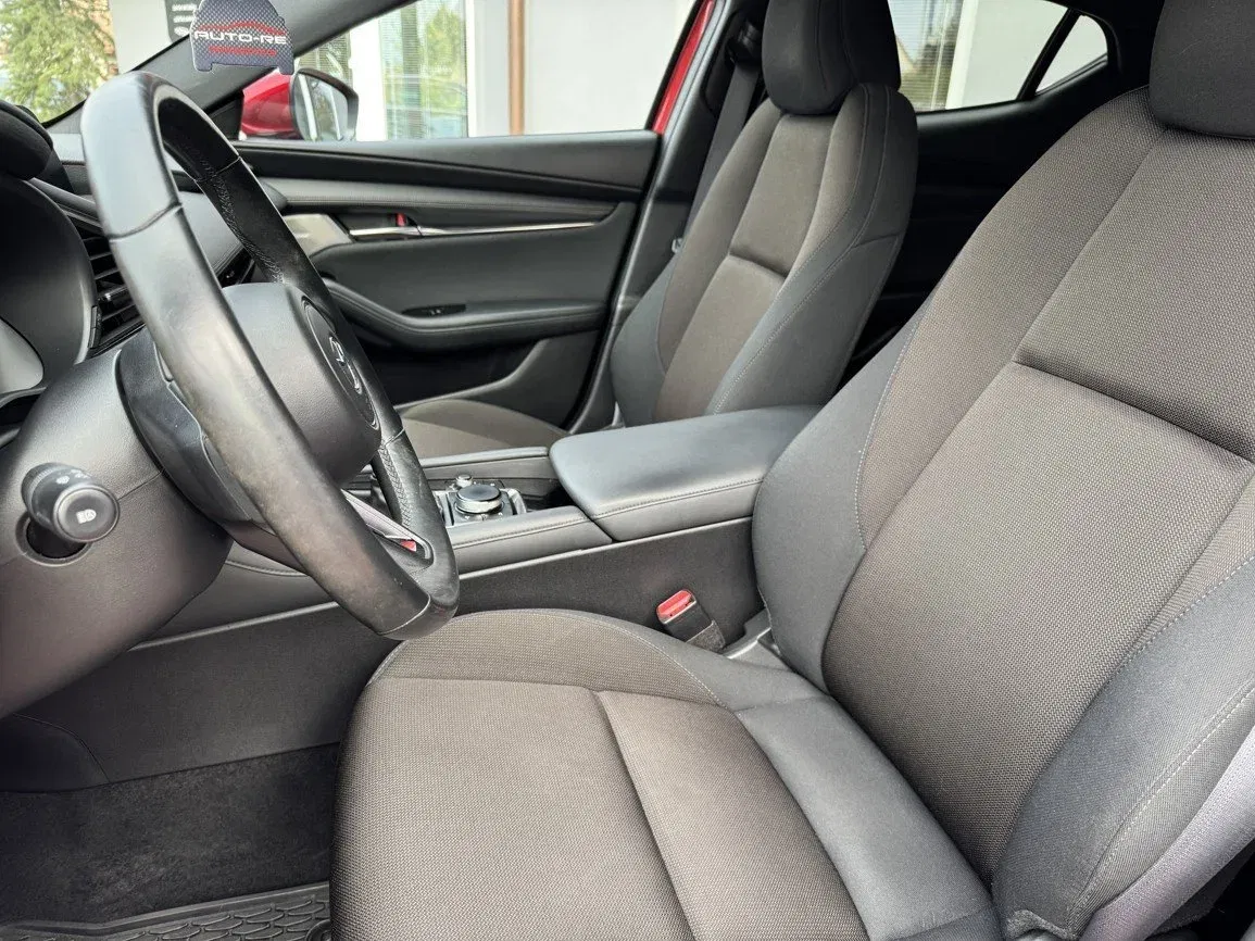 Mazda 3 - Náhled 28
