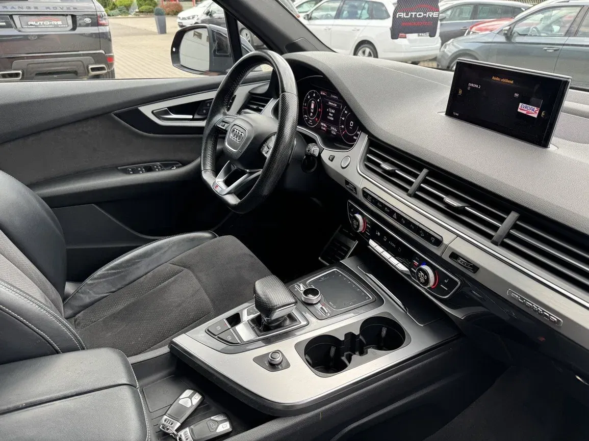 Audi Q7 - Náhled 18