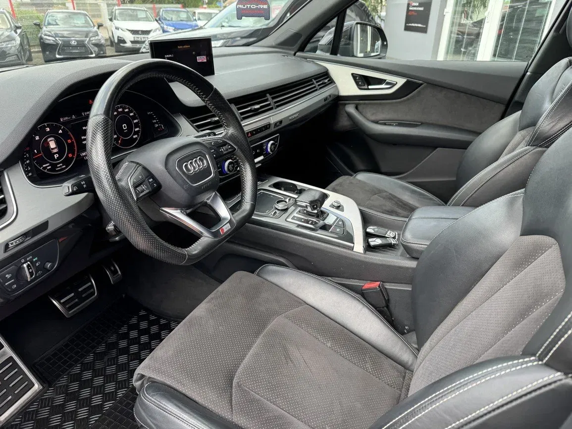 Audi Q7 - Náhled 28