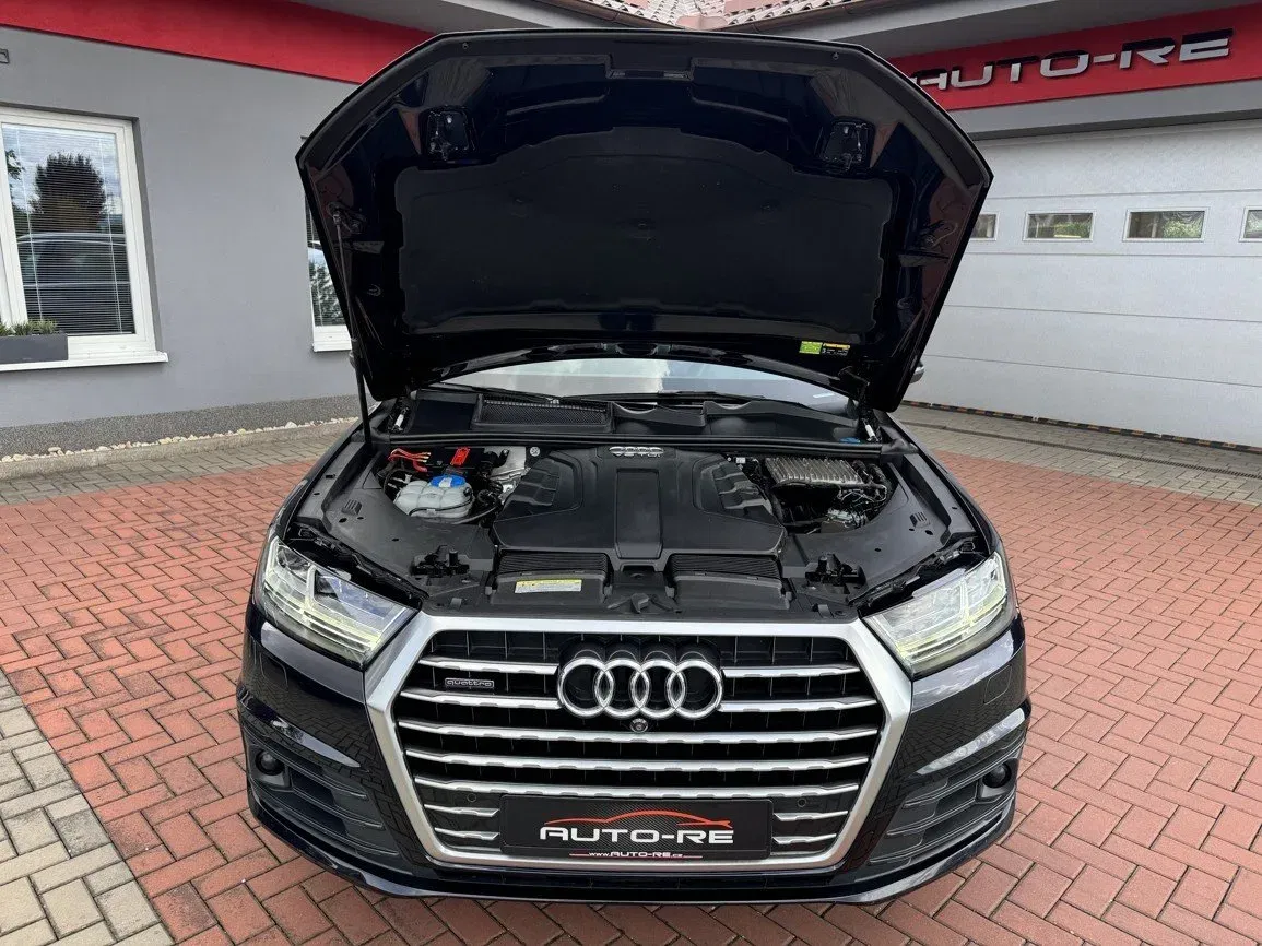 Audi Q7 - Náhled 34
