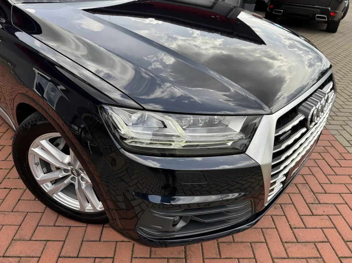 Audi Q7 - Náhled 39
