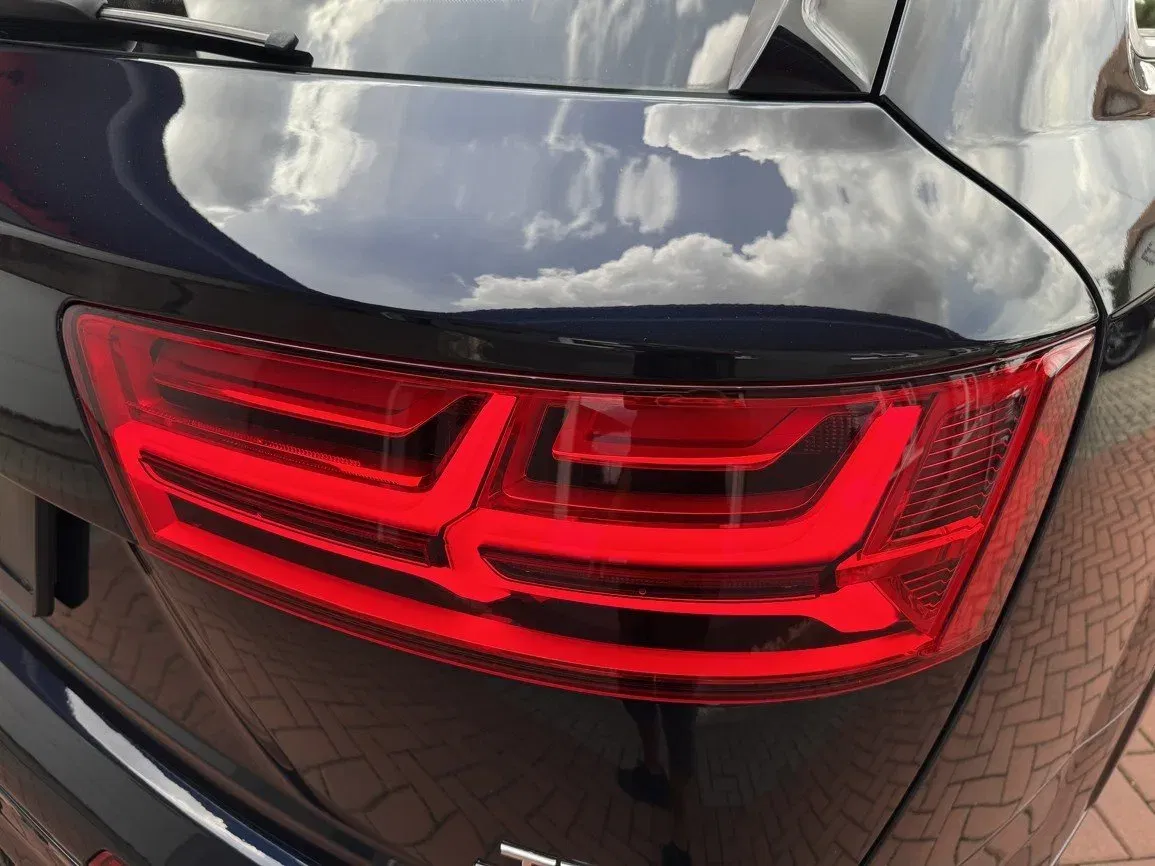 Audi Q7 - Náhled 41