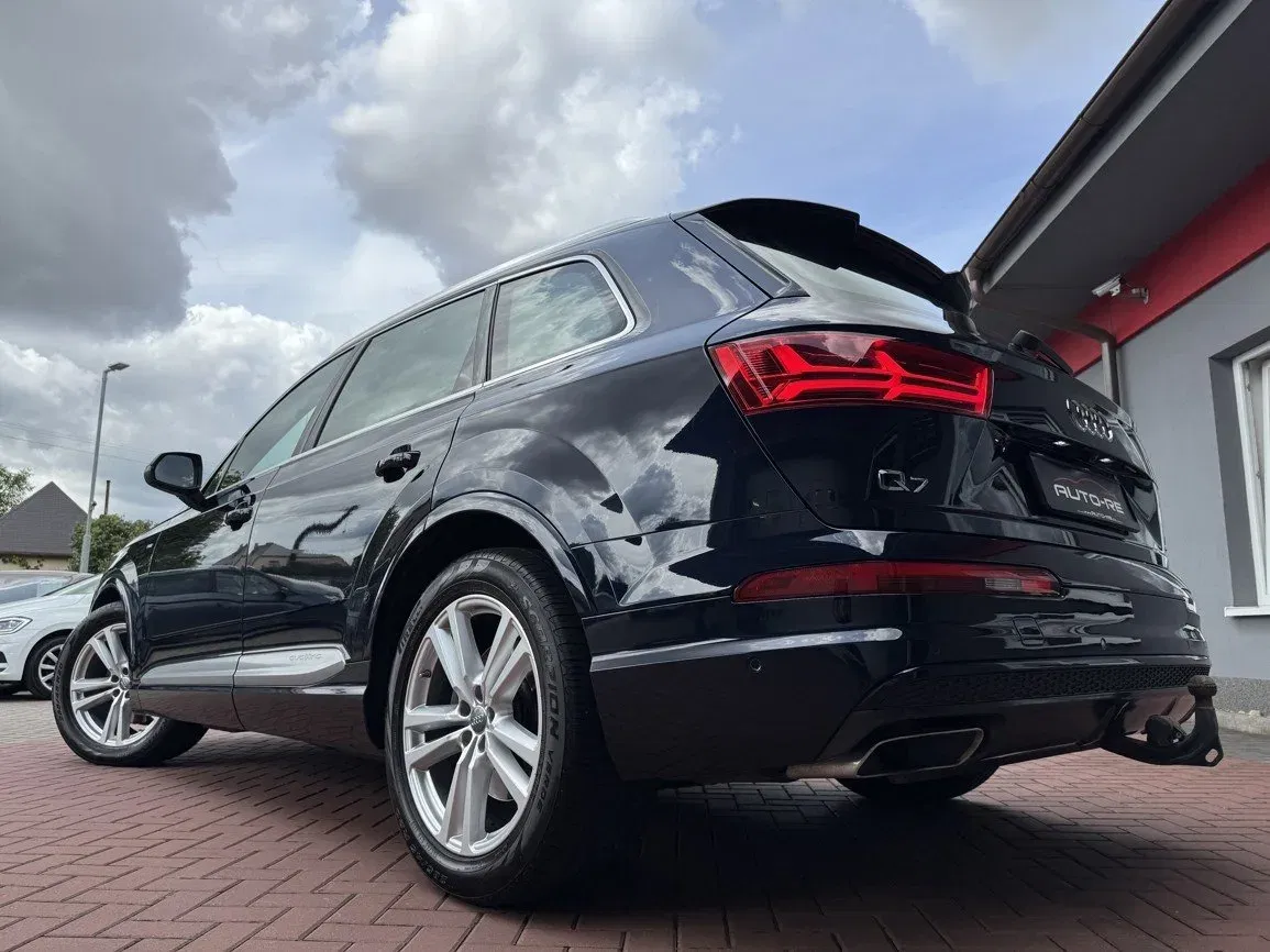Audi Q7 - Náhled 49