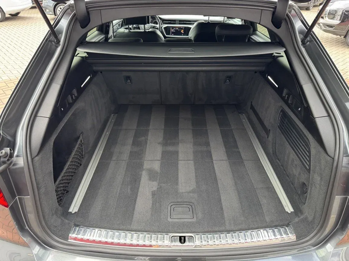 Audi A6 - Náhled 23