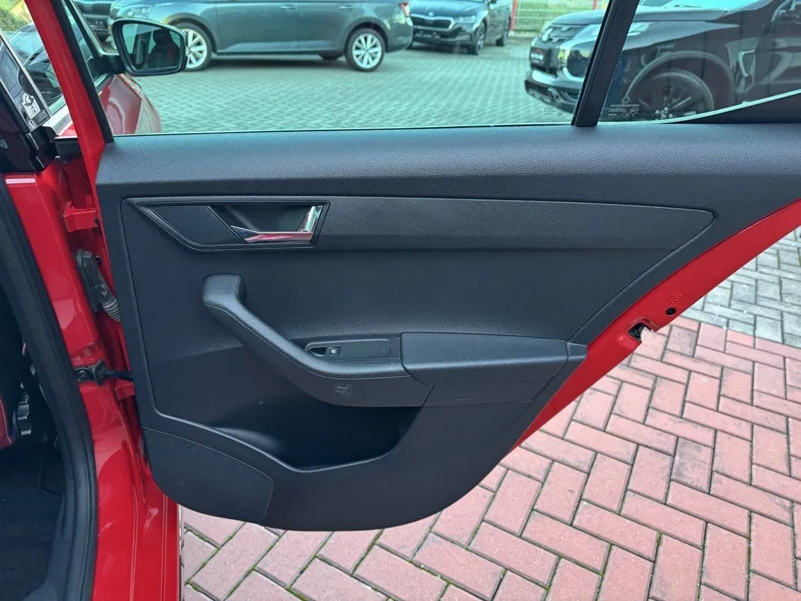 Škoda Fabia - Náhled 21