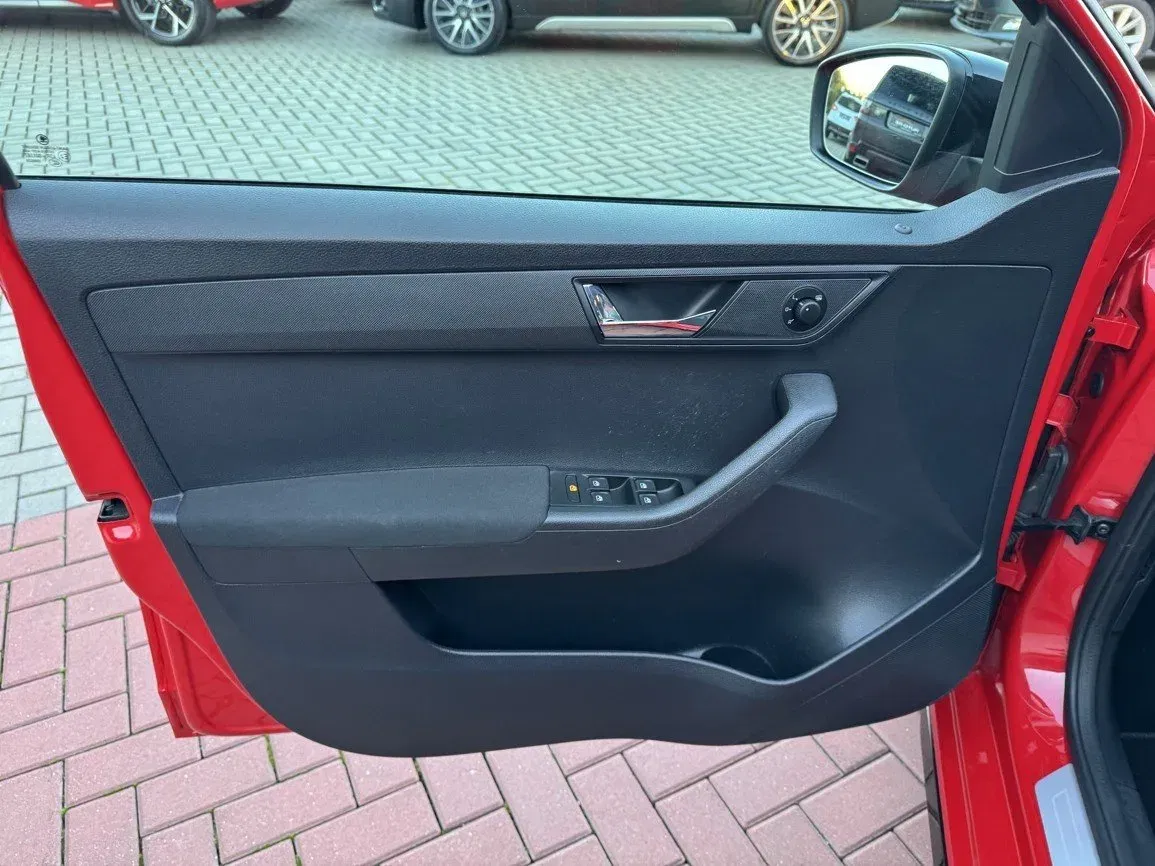 Škoda Fabia - Náhled 27