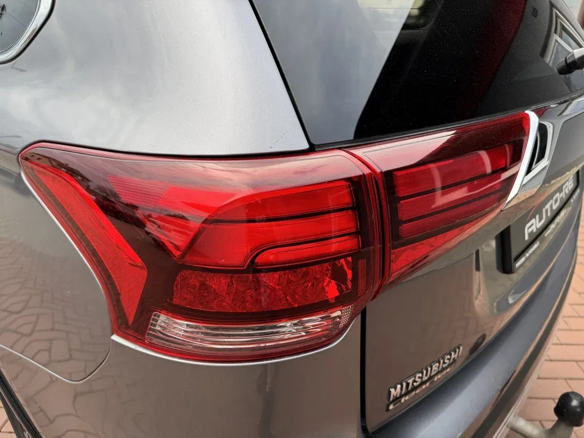 Mitsubishi Outlander - Náhled 43