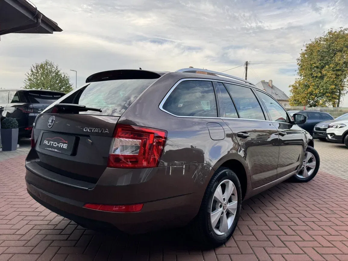 Škoda Octavia - Náhled 2