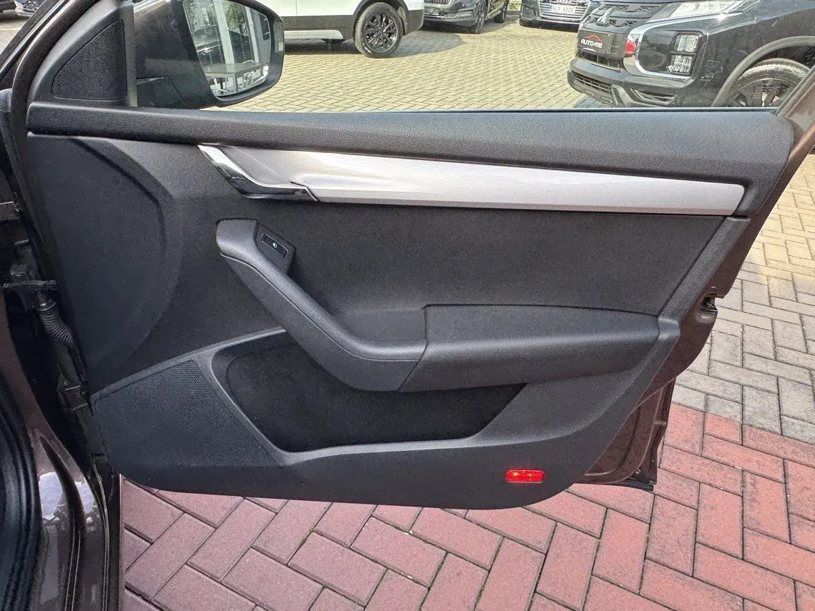 Škoda Octavia - Náhled 19