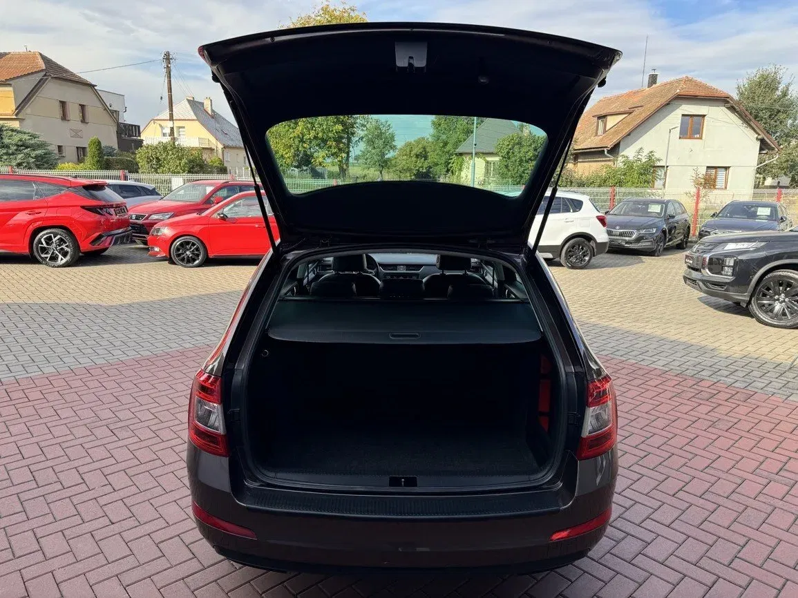 Škoda Octavia - Náhled 22
