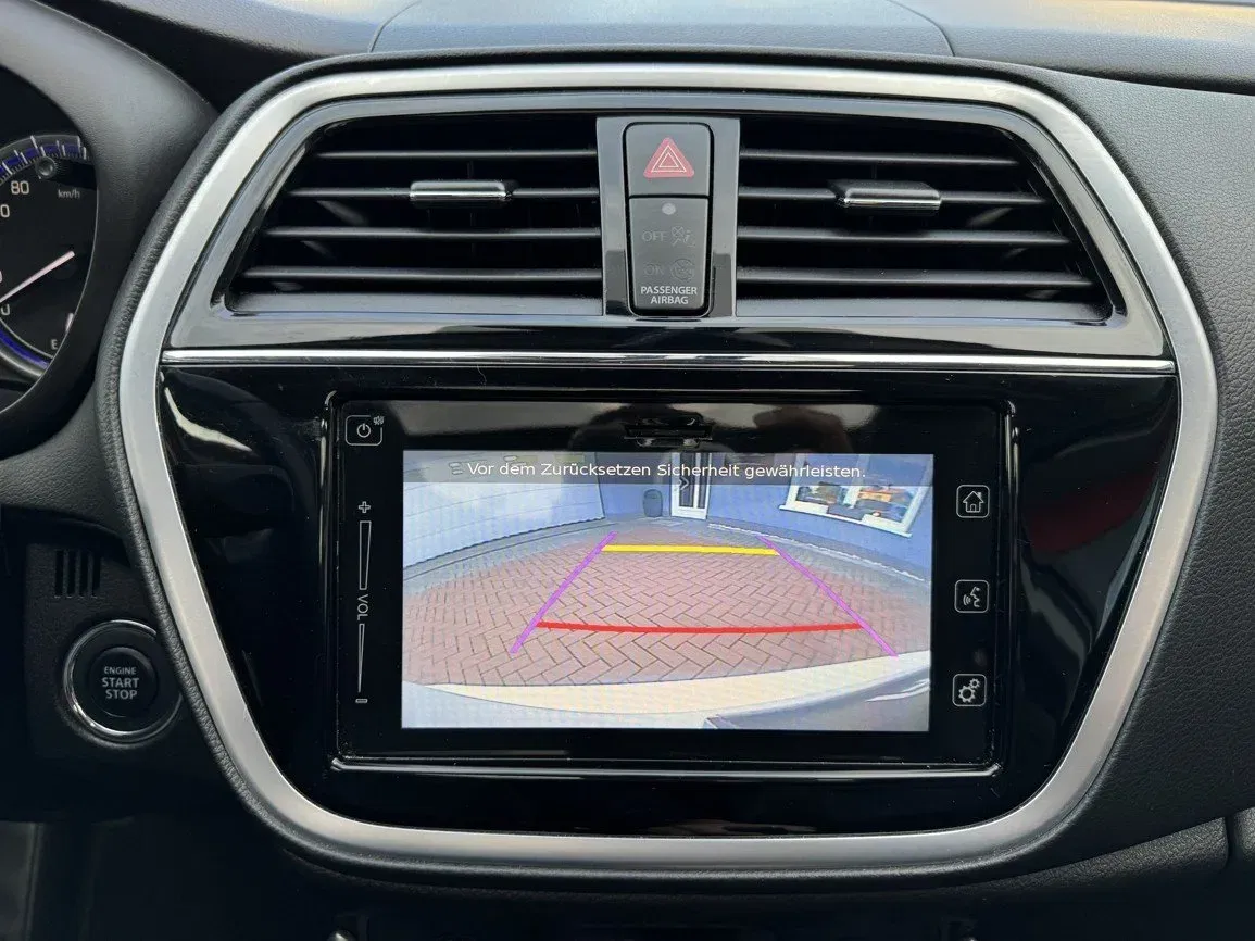 Suzuki SX4 S-Cross - Náhled 16
