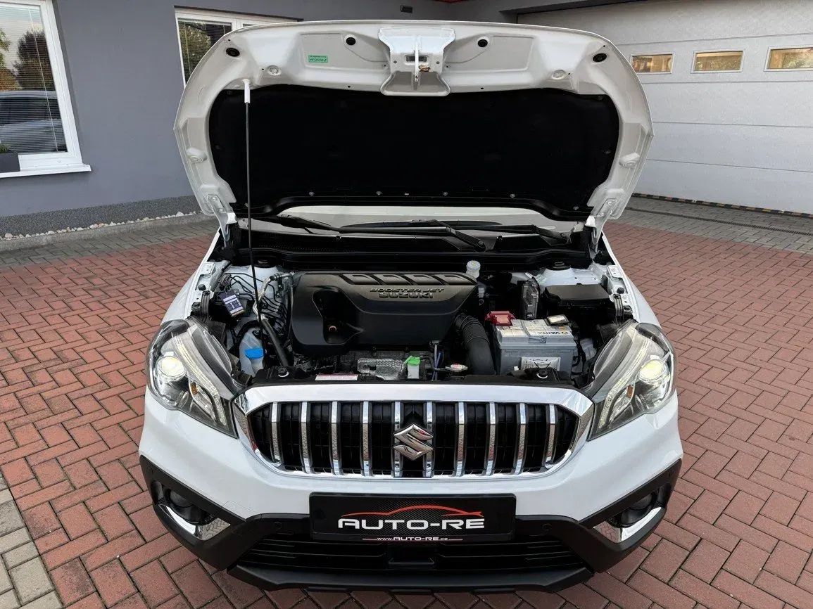 Suzuki SX4 S-Cross - Náhled 32