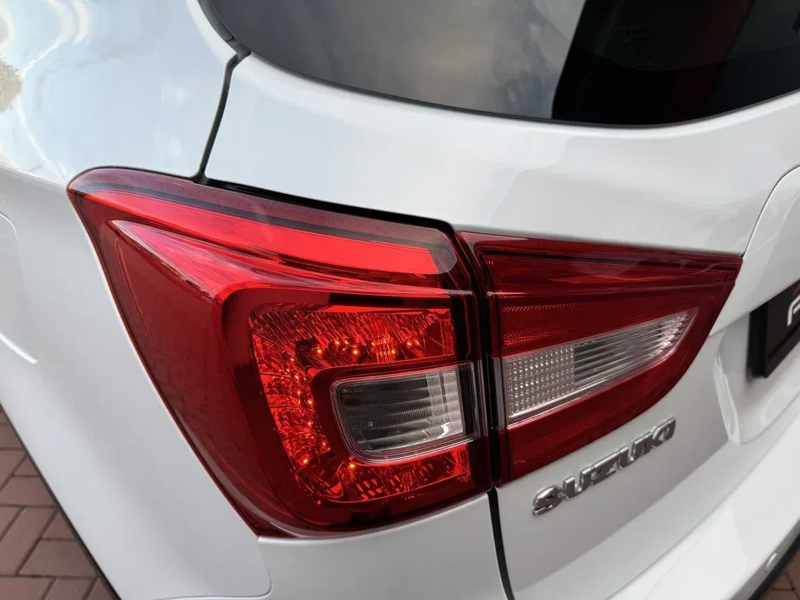 Suzuki SX4 S-Cross - Náhled 43