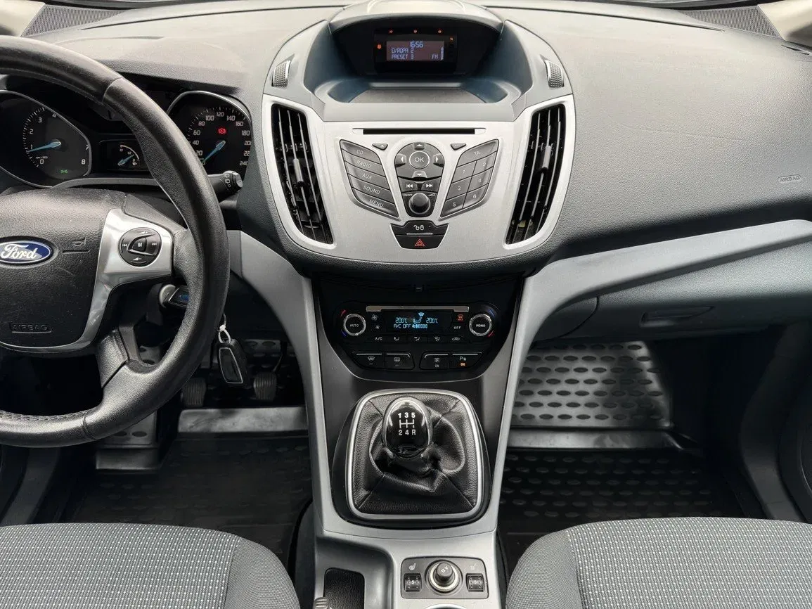 Ford Grand C-MAX - Náhled 8