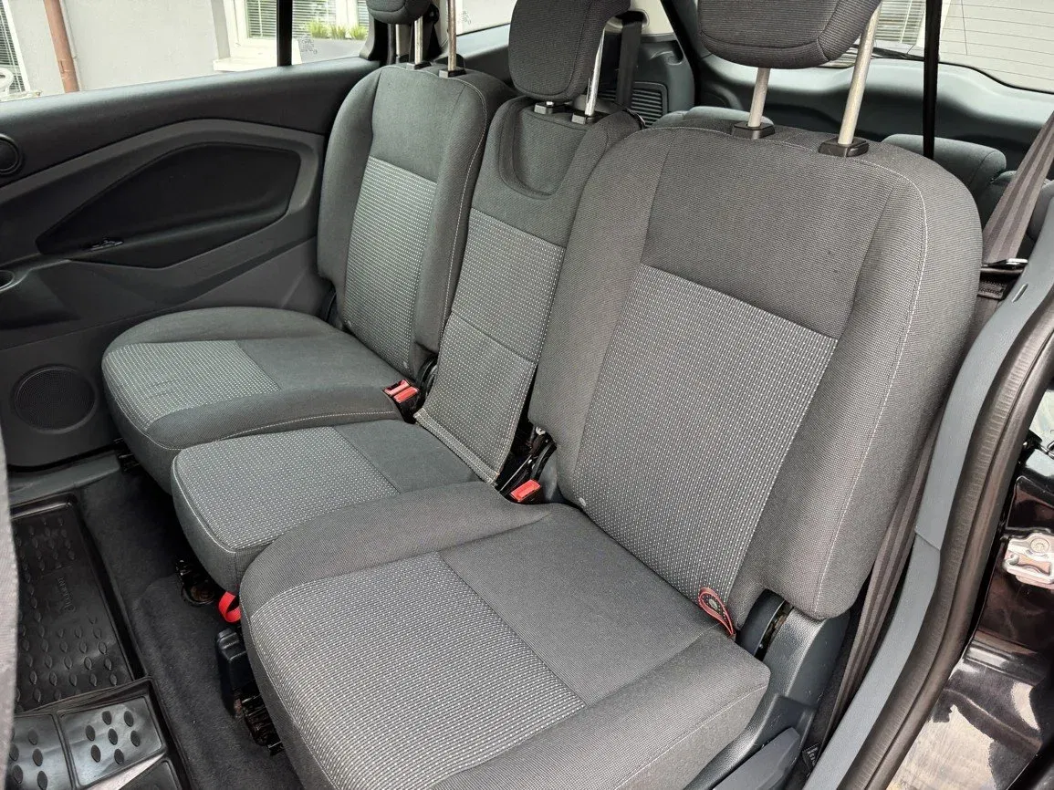 Ford Grand C-MAX - Náhled 22