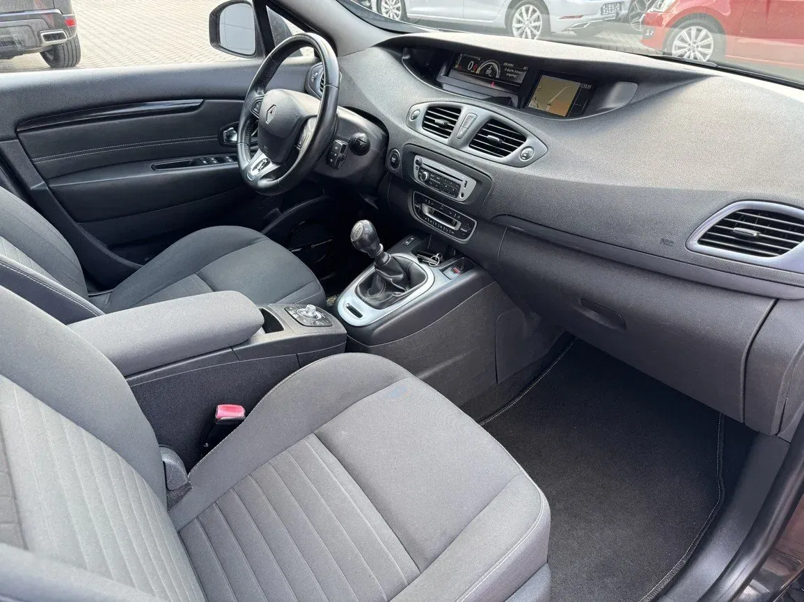 Renault Grand Scénic - Náhled 14