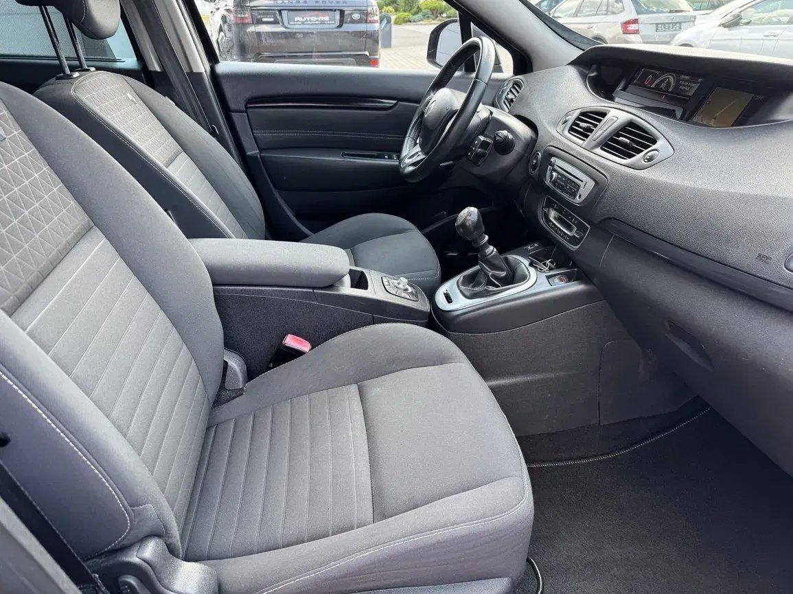 Renault Grand Scénic - Náhled 16