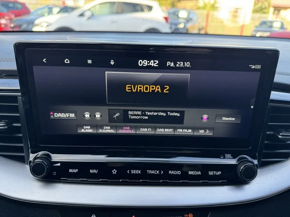 Kia Cee´d - Náhled 13