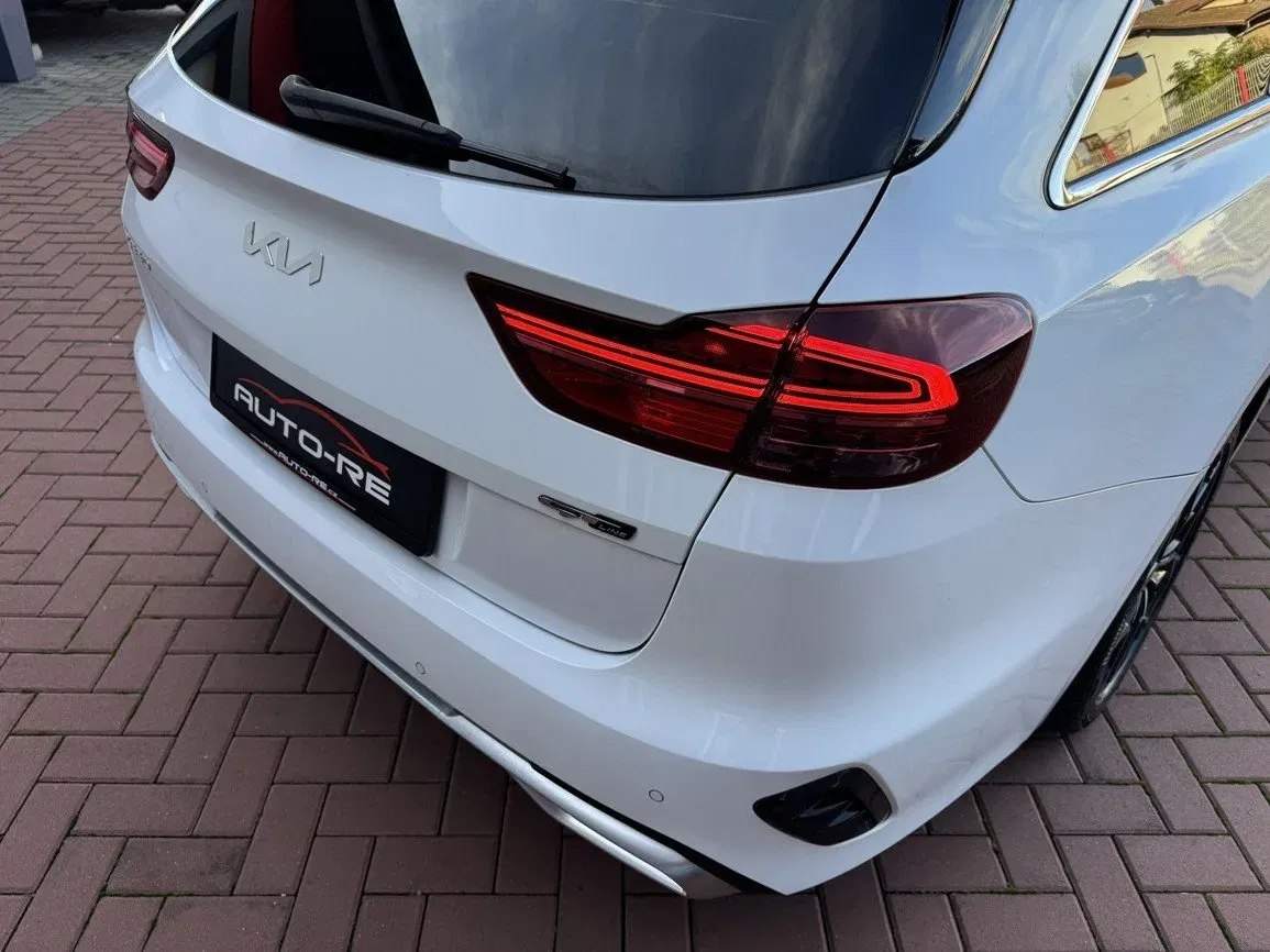 Kia Cee´d - Náhled 38