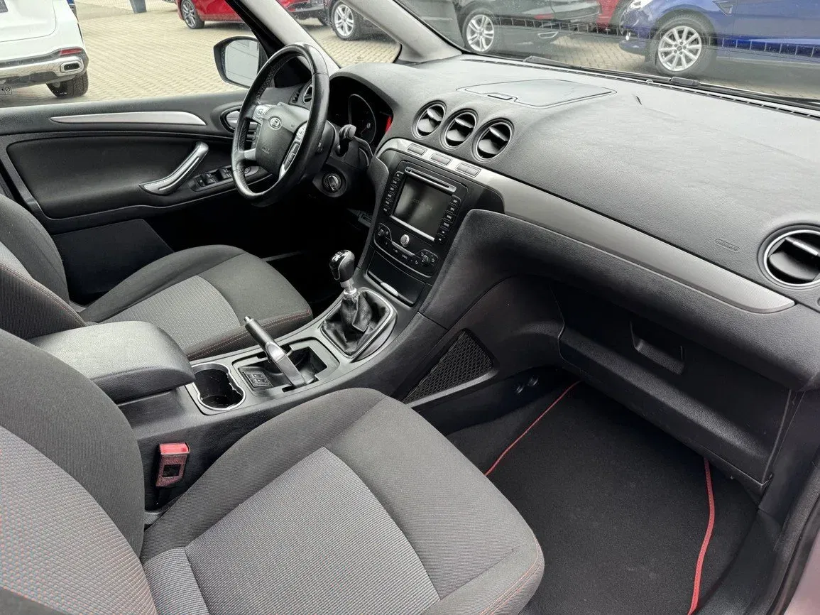 Ford Galaxy - Náhled 13