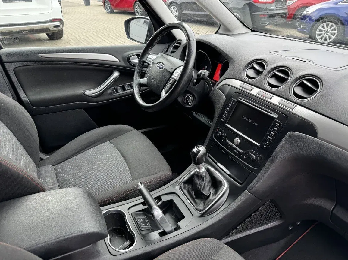 Ford Galaxy - Náhled 14