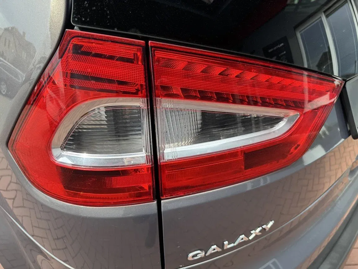 Ford Galaxy - Náhled 42
