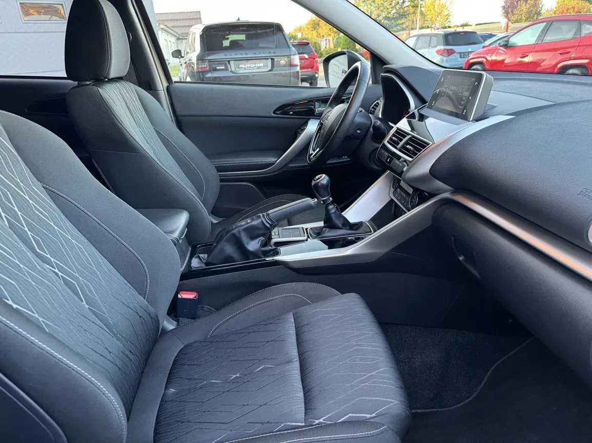 Mitsubishi Eclipse Cross - Náhled 18