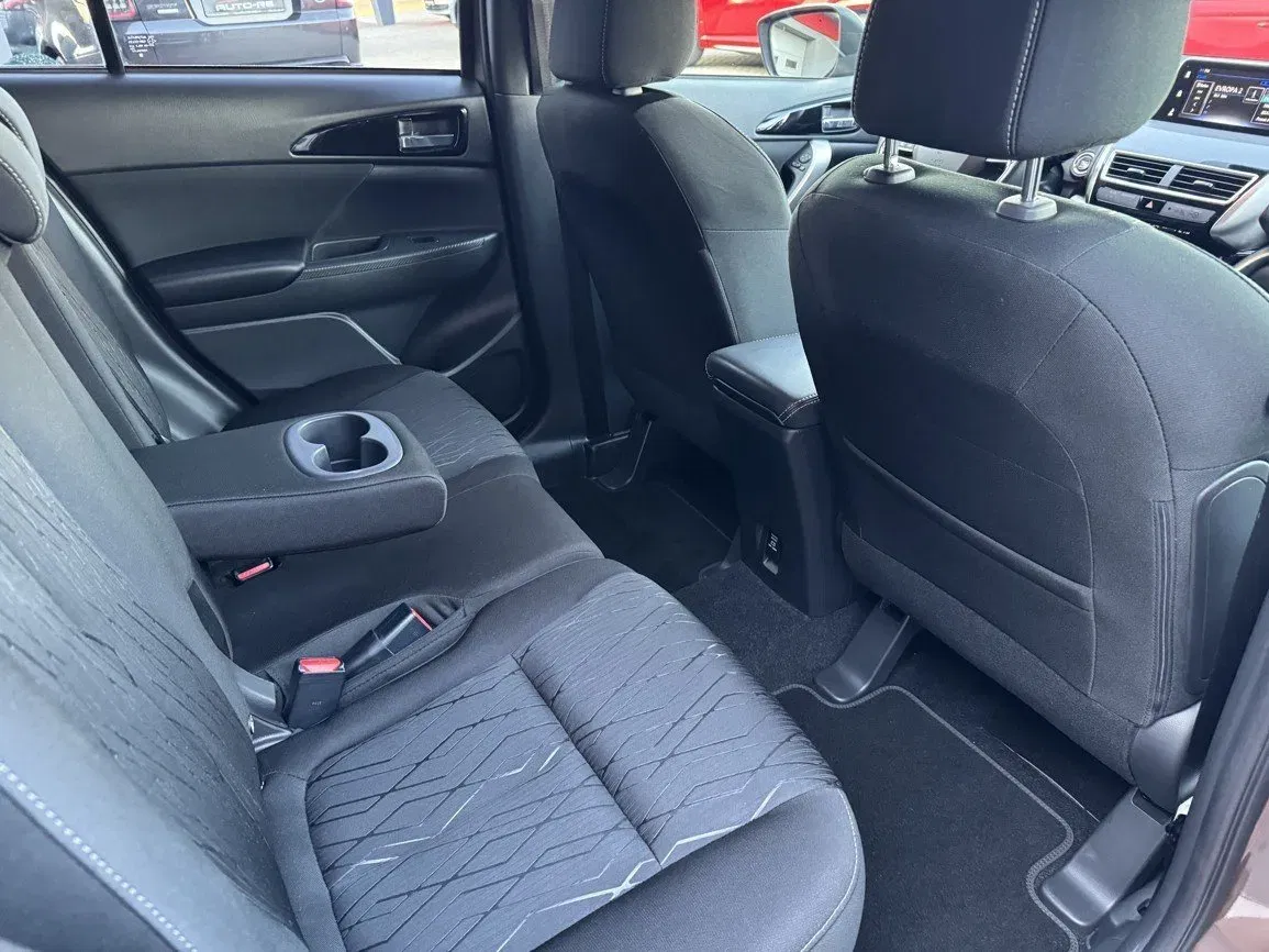Mitsubishi Eclipse Cross - Náhled 21