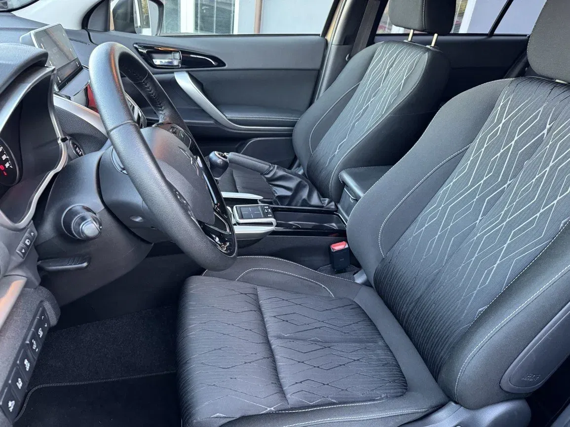 Mitsubishi Eclipse Cross - Náhled 28