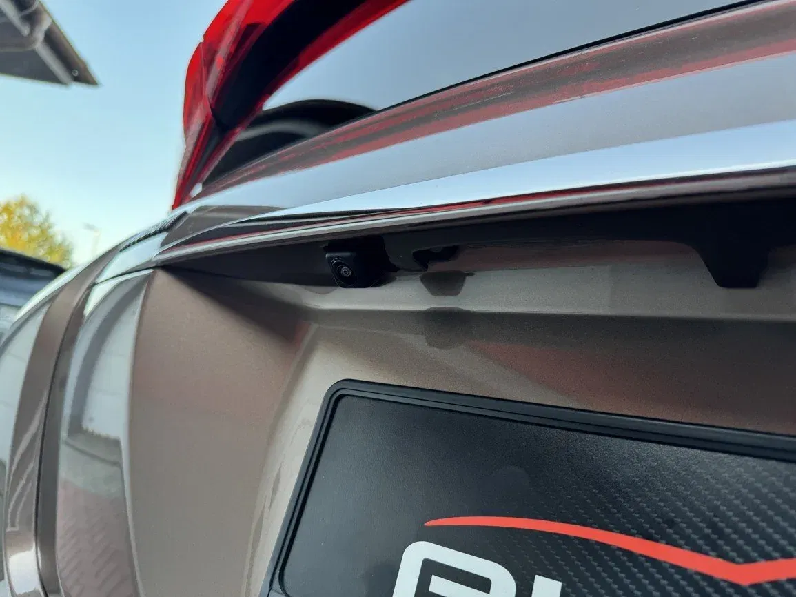 Mitsubishi Eclipse Cross - Náhled 42