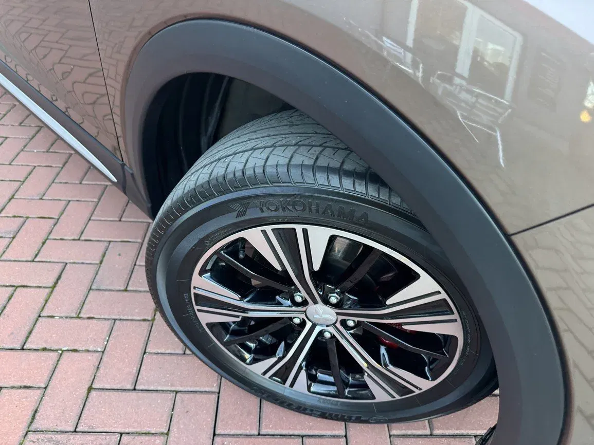 Mitsubishi Eclipse Cross - Náhled 45